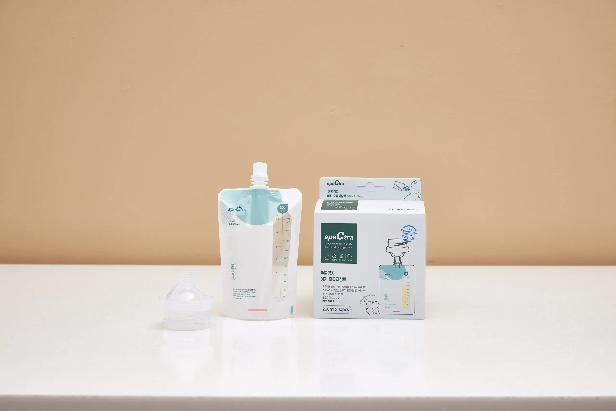 Spectra Easy Breast Milk Storage Bag (Pack of 10 with connector) - Image 2